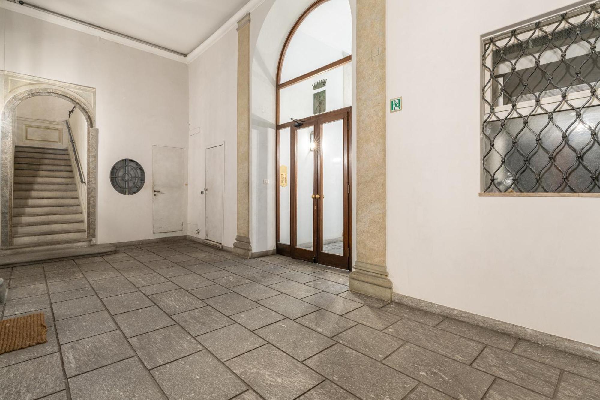 Apartment In Duomo - Piatti